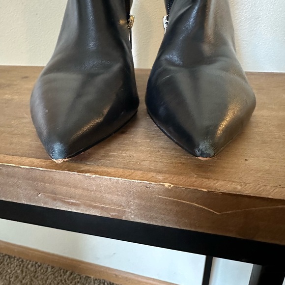 Black Marc Fisher booties - Picture 4 of 4